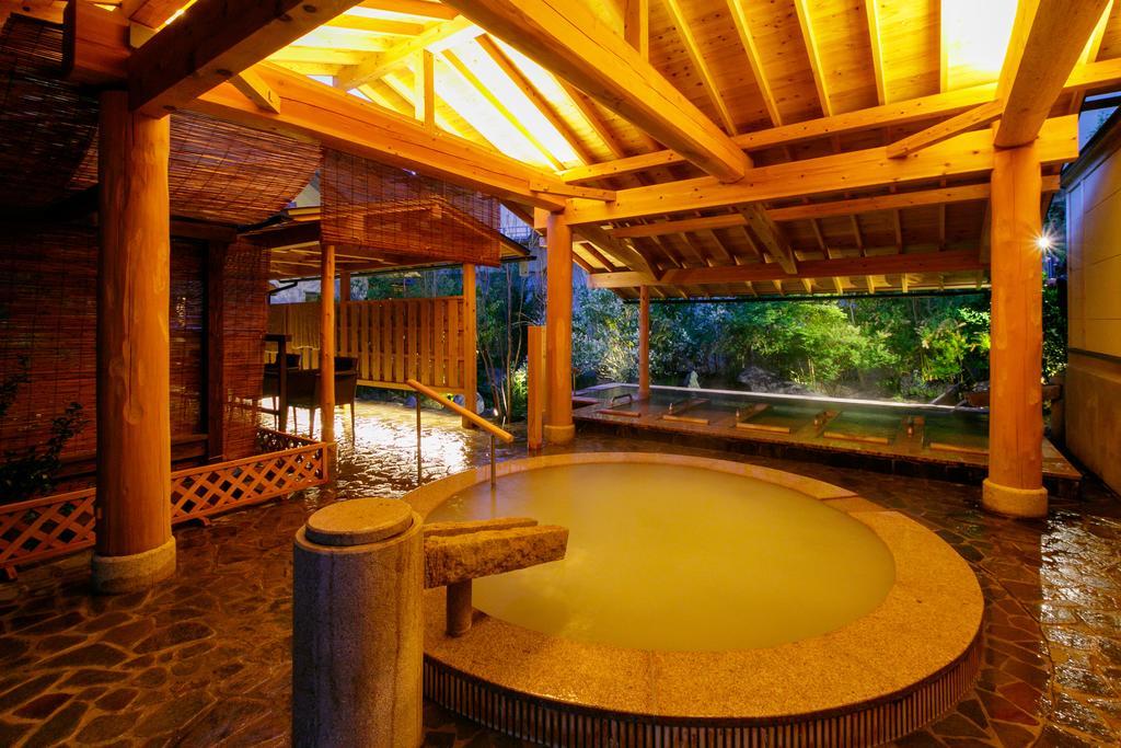 Iizaka Hotel Juraku Fukushima  Exterior foto